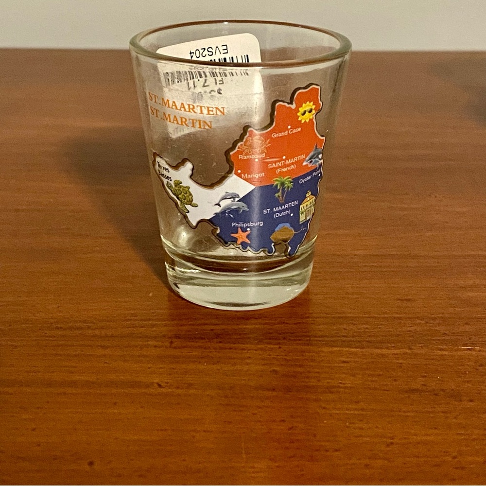 Lot Of 7 Various Souvenir Shot Glasses - 6 Shot Glasses/1 Shooter New - Picture 2 of 13